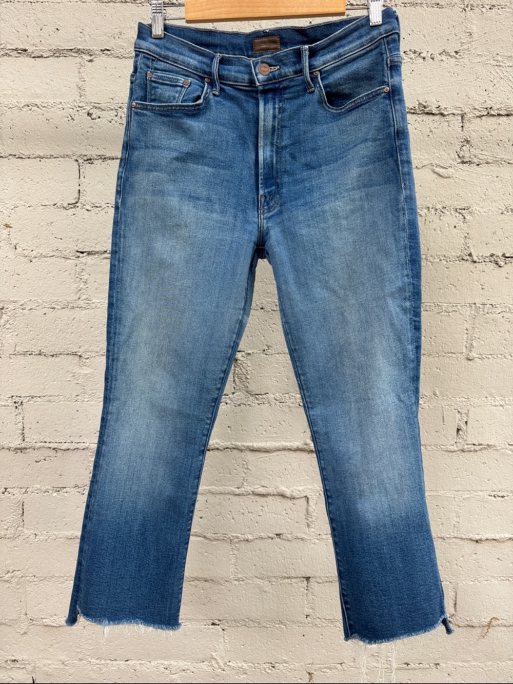 MOTHER The Insider Crop Step Fray Work Hard Play Hard Size 30 - Picture 4 of 14